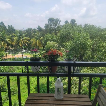 Serene Home Stay Bengaluru Zewnętrze zdjęcie
