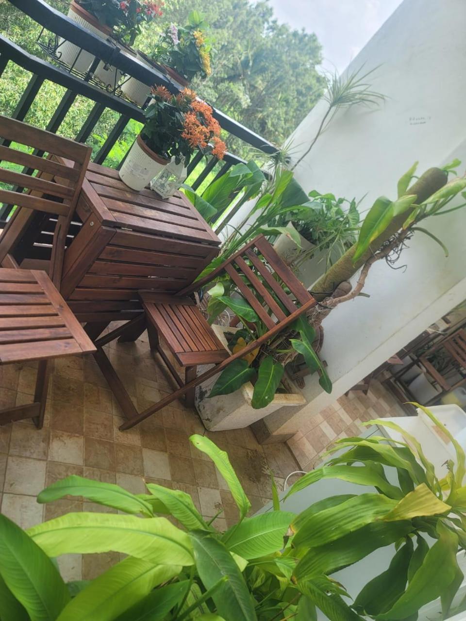 Serene Home Stay Bengaluru Zewnętrze zdjęcie