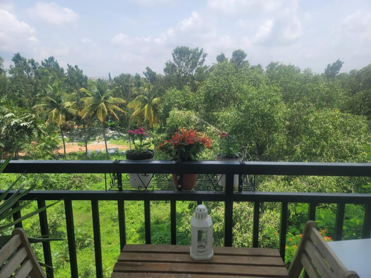Serene Home Stay Bengaluru Zewnętrze zdjęcie